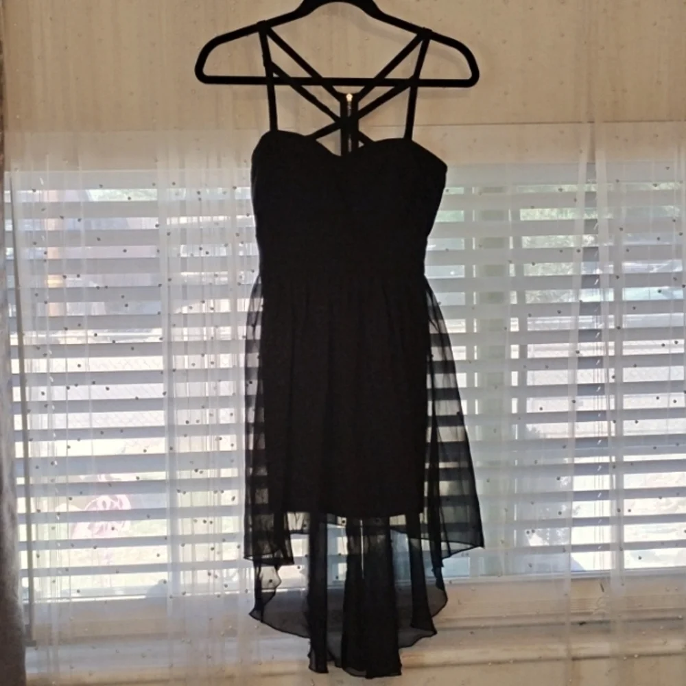 TRIXXI Cutout Neckline High Low Chiffon Dress,  Size 3